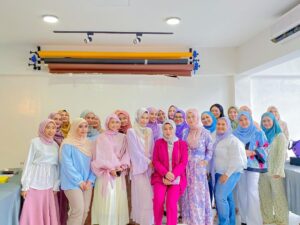 Puan Jia Shamsuri, pemilik bersama Obsess Cosmetics